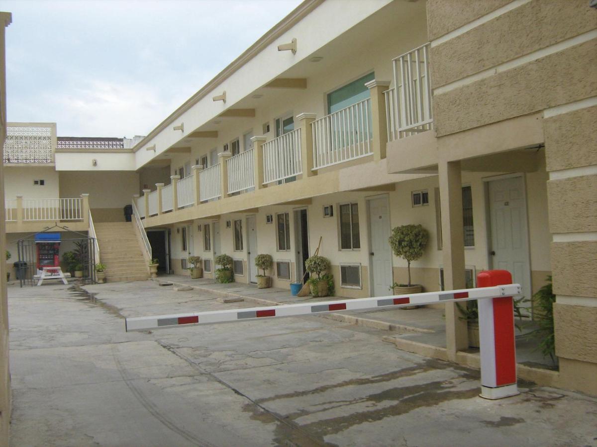 Hotel Nuevo Santander ซิวดัดบิกโตเรีย ภายนอก รูปภาพ