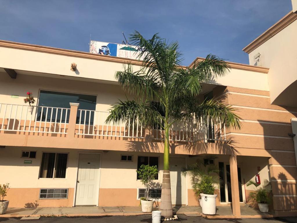 Hotel Nuevo Santander ซิวดัดบิกโตเรีย ภายนอก รูปภาพ